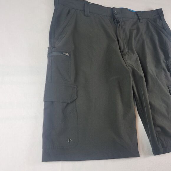 Iron Co. Stretch Hybrid Cargo Shorts, Black. Size Men's 40. Active, comfort. - Picture 4 of 6